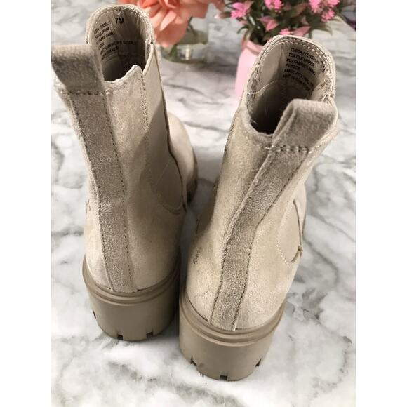 Madden Girl Women's Tessa Chelsea Boot Sand Fab Size 7M Thick Heel - Picture 5 of 10